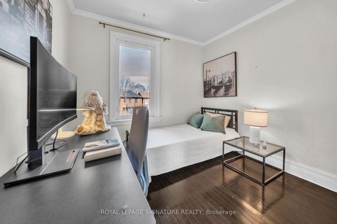 Photo 19 at 70 Cranbrooke Avenue, Lawrence Park North, Toronto