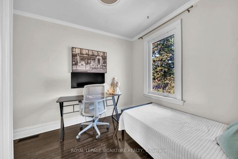 Photo 21 at 70 Cranbrooke Avenue, Lawrence Park North, Toronto