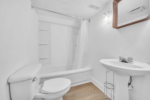 Photo 24 at 70 Cranbrooke Avenue, Lawrence Park North, Toronto