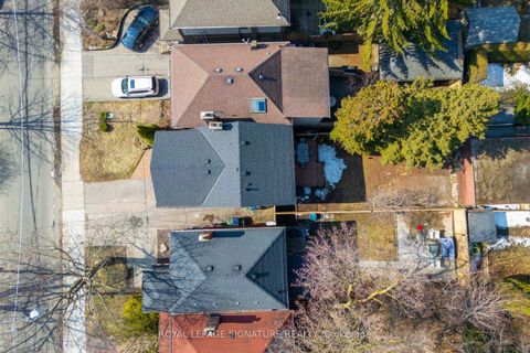 Photo 35 at 70 Cranbrooke Avenue, Lawrence Park North, Toronto