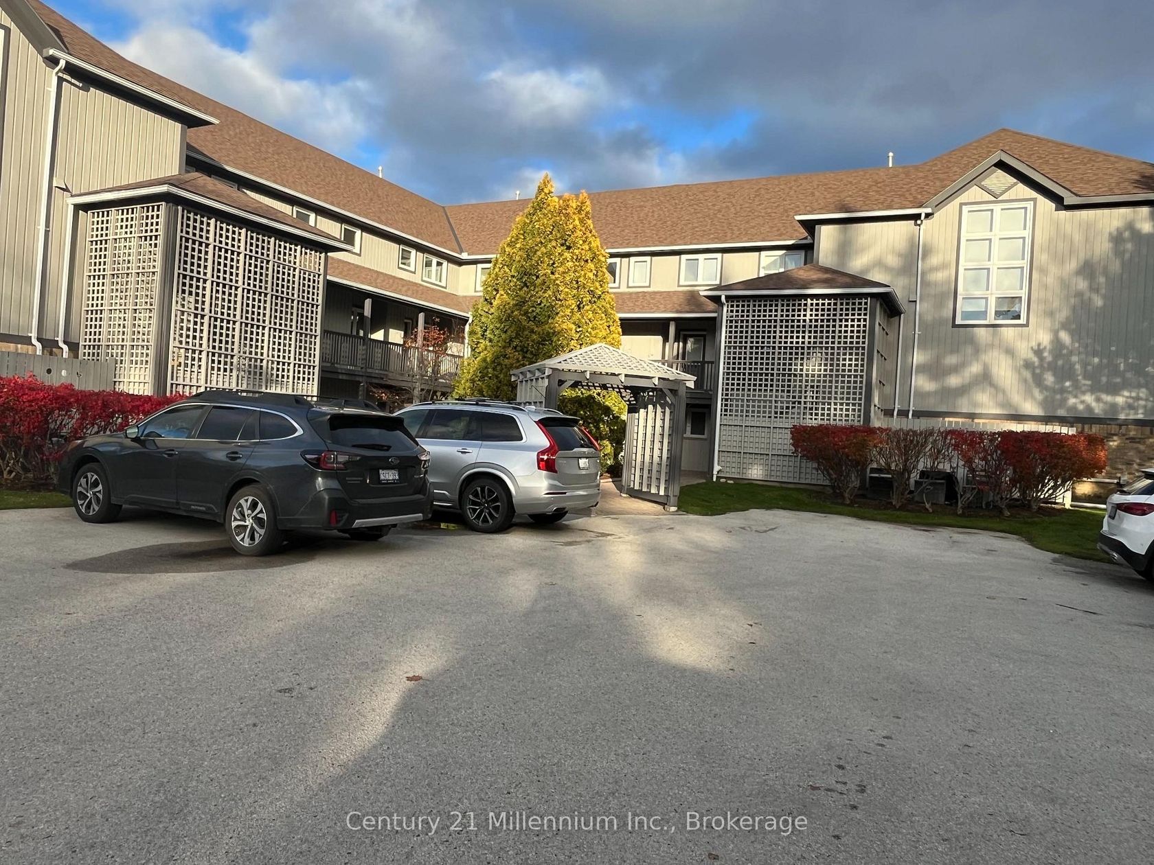 706 Johnston Park Avenue, Collingwood by Loree Meneguzzi Real Estate 706 Johnston Park Avenue, Collingwood