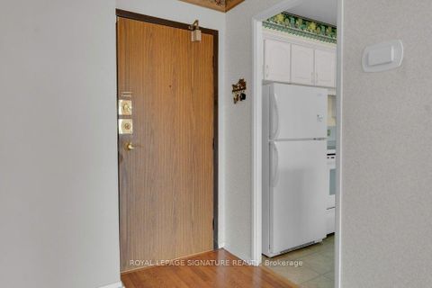 Photo 5 at 409 - 50 Baif Boulevard, North Richvale, Richmond Hill