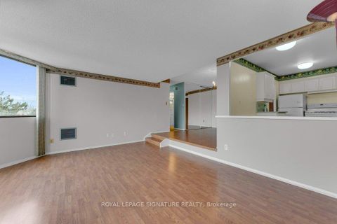 Photo 16 at 409 - 50 Baif Boulevard, North Richvale, Richmond Hill