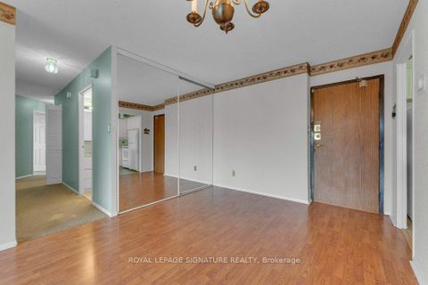 Photo 18 at 409 - 50 Baif Boulevard, North Richvale, Richmond Hill