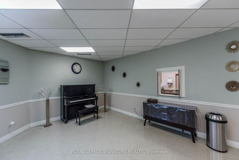 Photo 37 at 409 - 50 Baif Boulevard, North Richvale, Richmond Hill