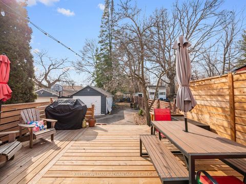 Photo 27 at 124 Kalmar Avenue, Cliffside, Toronto