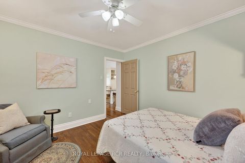 Photo 18 at 65 Donald Street, Queen's Park, Barrie