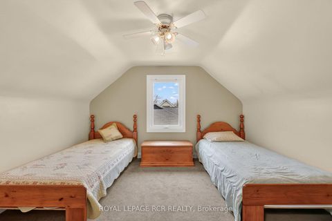 Photo 23 at 65 Donald Street, Queen's Park, Barrie