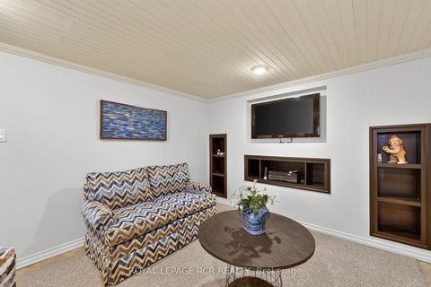 Photo 32 at 65 Donald Street, Queen's Park, Barrie