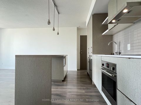 Photo 4 at 2806 - 88 Harbour Street, Waterfront Communities C1, Toronto