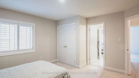 Photo 24 at 5396 Planter's Wd Court, Central Erin Mills, Mississauga