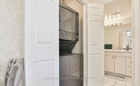 Photo 18 at 1112 - 270 Davis Drive, Central Newmarket, Newmarket