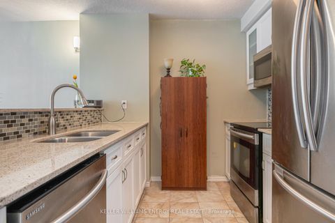 Photo 4 at 1604 - 10 Yonge Street, Waterfront Communities C1, Toronto