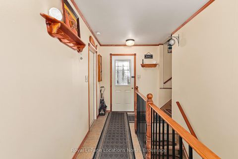 Photo 6 at 227 Superior Street, Stayner, Clearview