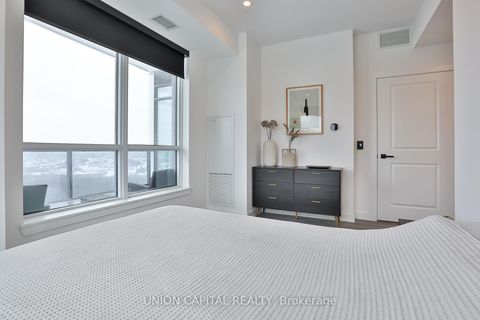 Photo 10 at 1002 - 30 Upper Mall Way, Brownridge, Vaughan