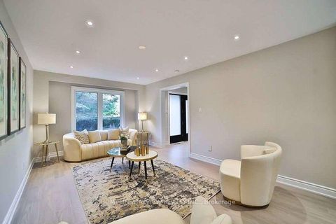 Photo 2 at 6 Mcclenny Drive, Aurora Highlands, Aurora