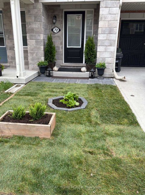 Photo 1 at 72 Ayers Crescent, Birchmount, Toronto