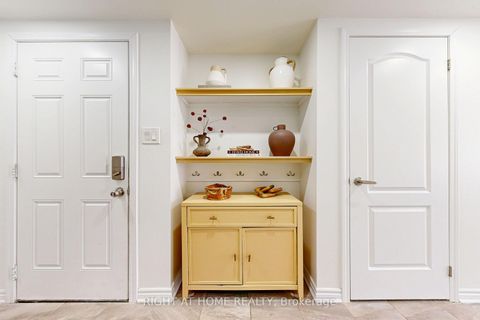 Photo 4 at 72 Ayers Crescent, Birchmount, Toronto