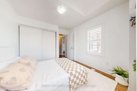 Photo 25 at 72 Ayers Crescent, Birchmount, Toronto