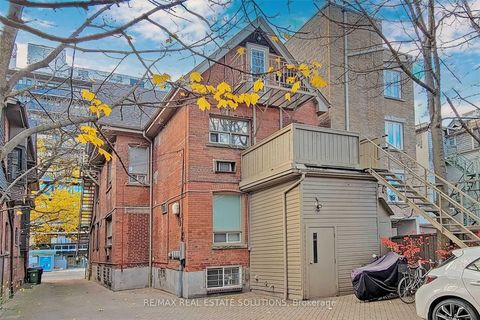 Photo 1 at 93 Spadina Road, Annex, Toronto