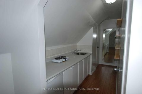 Photo 31 at 93 Spadina Road, Annex, Toronto