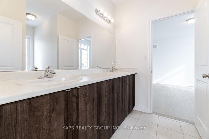 Photo 17 at 85 Donald Stewart Road, Northwest Brampton, Brampton