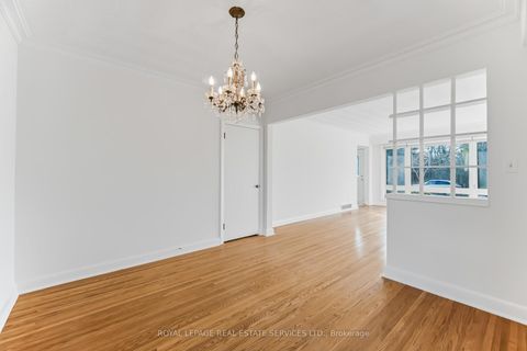 Photo 10 at 46 Cardigan Road, Queensway, Toronto