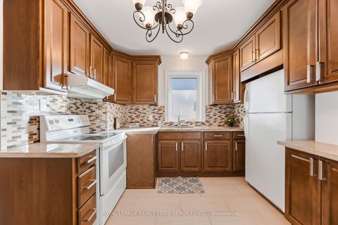 Photo 13 at 46 Cardigan Road, Queensway, Toronto