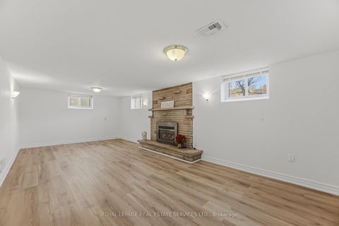 Photo 27 at 46 Cardigan Road, Queensway, Toronto