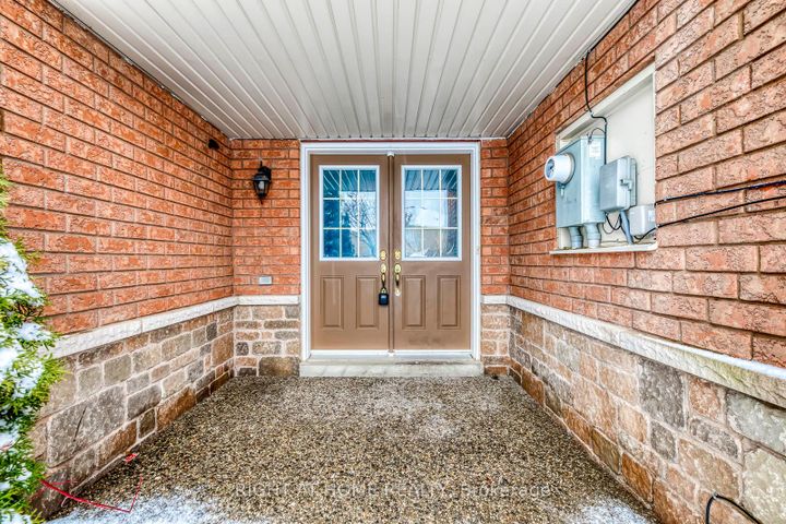 Photo 1 at 15 Eagle Trace Drive, Wellington, Brampton