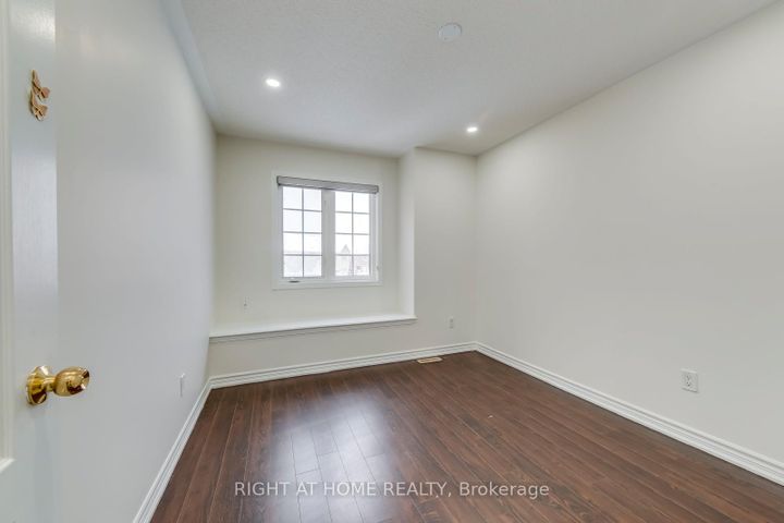 Photo 26 at 15 Eagle Trace Drive, Wellington, Brampton