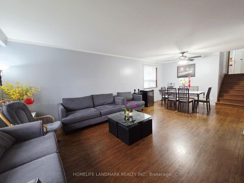 Photo 1 at 7 Burtonwood Crescent, Jamestown, Toronto