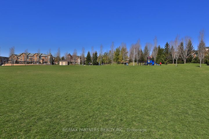 Photo 26 at 11 - 23 St Moritz Way, Unionville, Markham