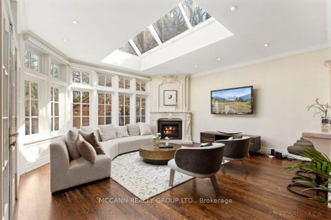 Photo 17 at 27 Strathgowan Crescent, Lawrence Park South, Toronto