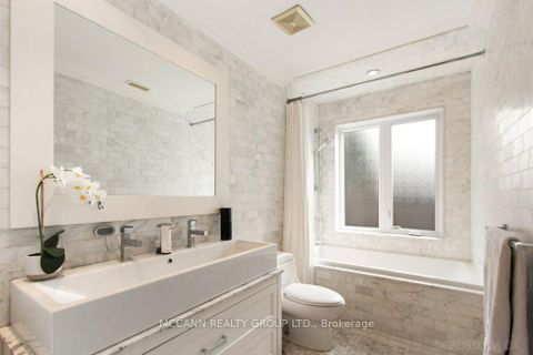 Photo 24 at 27 Strathgowan Crescent, Lawrence Park South, Toronto