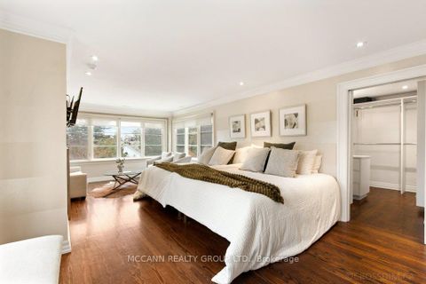 Photo 27 at 27 Strathgowan Crescent, Lawrence Park South, Toronto