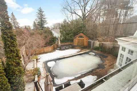 Photo 29 at 27 Strathgowan Crescent, Lawrence Park South, Toronto