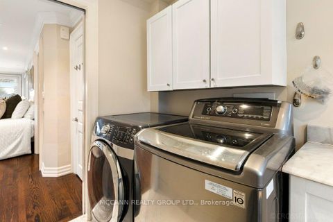 Photo 33 at 27 Strathgowan Crescent, Lawrence Park South, Toronto