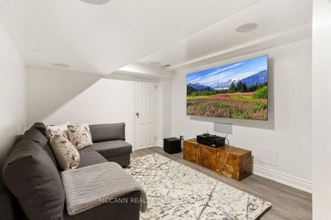 Photo 39 at 27 Strathgowan Crescent, Lawrence Park South, Toronto