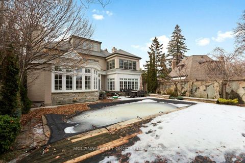 Photo 44 at 27 Strathgowan Crescent, Lawrence Park South, Toronto