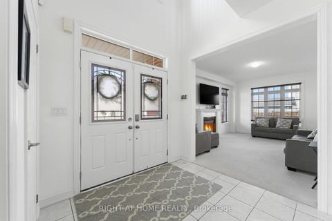 Photo 6 at 156 Mcdonald Crescent, Newcastle, Clarington