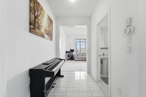 Photo 10 at 156 Mcdonald Crescent, Newcastle, Clarington