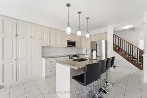 Photo 15 at 156 Mcdonald Crescent, Newcastle, Clarington