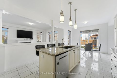 Photo 16 at 156 Mcdonald Crescent, Newcastle, Clarington