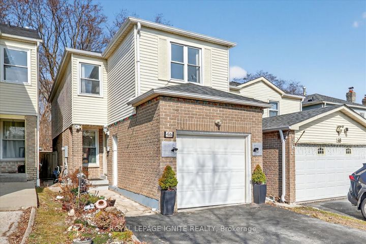 Photo 0 at 46 Courtlands Drive, Malvern, Toronto