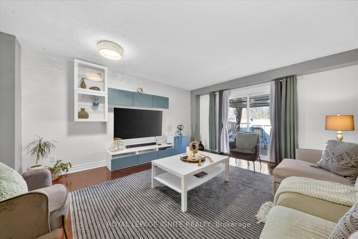 Photo 17 at 46 Courtlands Drive, Malvern, Toronto