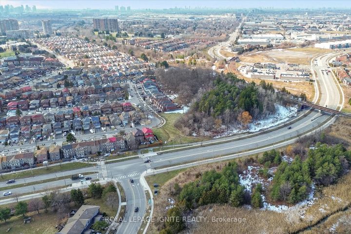 Photo 31 at 46 Courtlands Drive, Malvern, Toronto