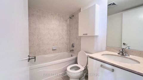 Photo 10 at 508 - 38 Grenville Street, Bay Street Corridor, Toronto