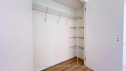 Photo 17 at 508 - 38 Grenville Street, Bay Street Corridor, Toronto