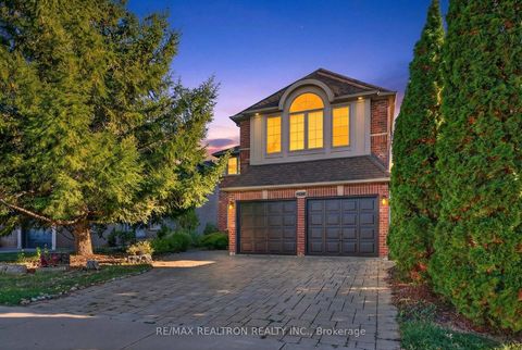 Photo 1 at 446 Silken Laumann Drive, Wyndham, Newmarket